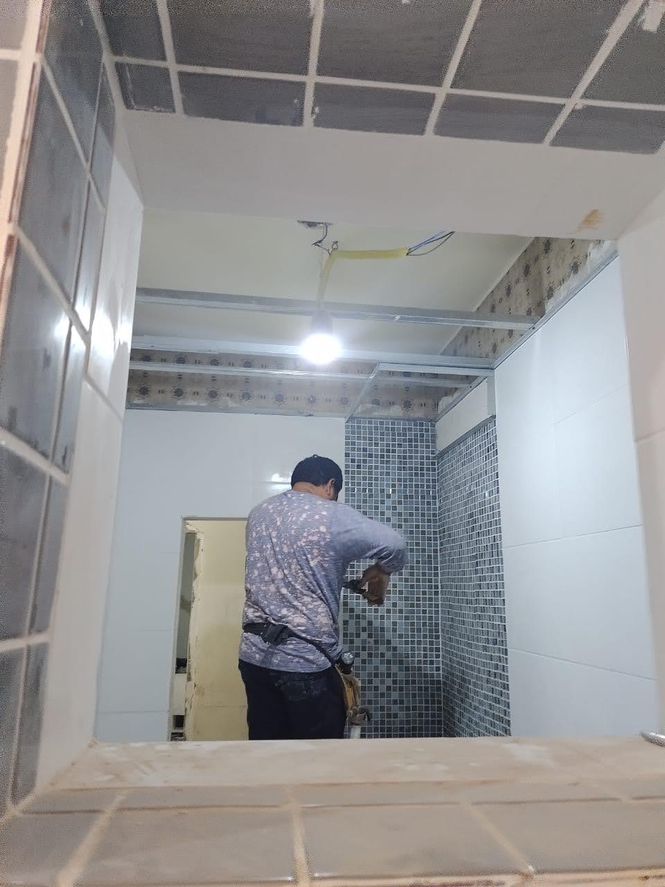 Projeto basculante ladrilhado da cozinha para o banheiro em Abolição/RJ